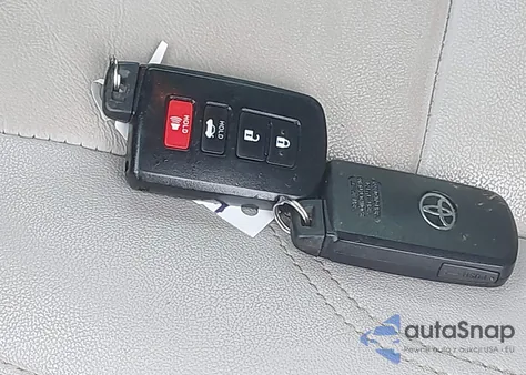 2016 Toyota Camry Xle z USA, uszkodzony, nr VIN 4T1BF1FK6GU597787